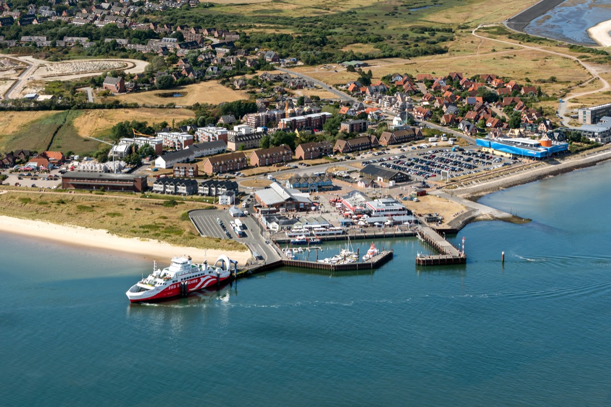 Der Fährhafen von List im Norden von Sylt